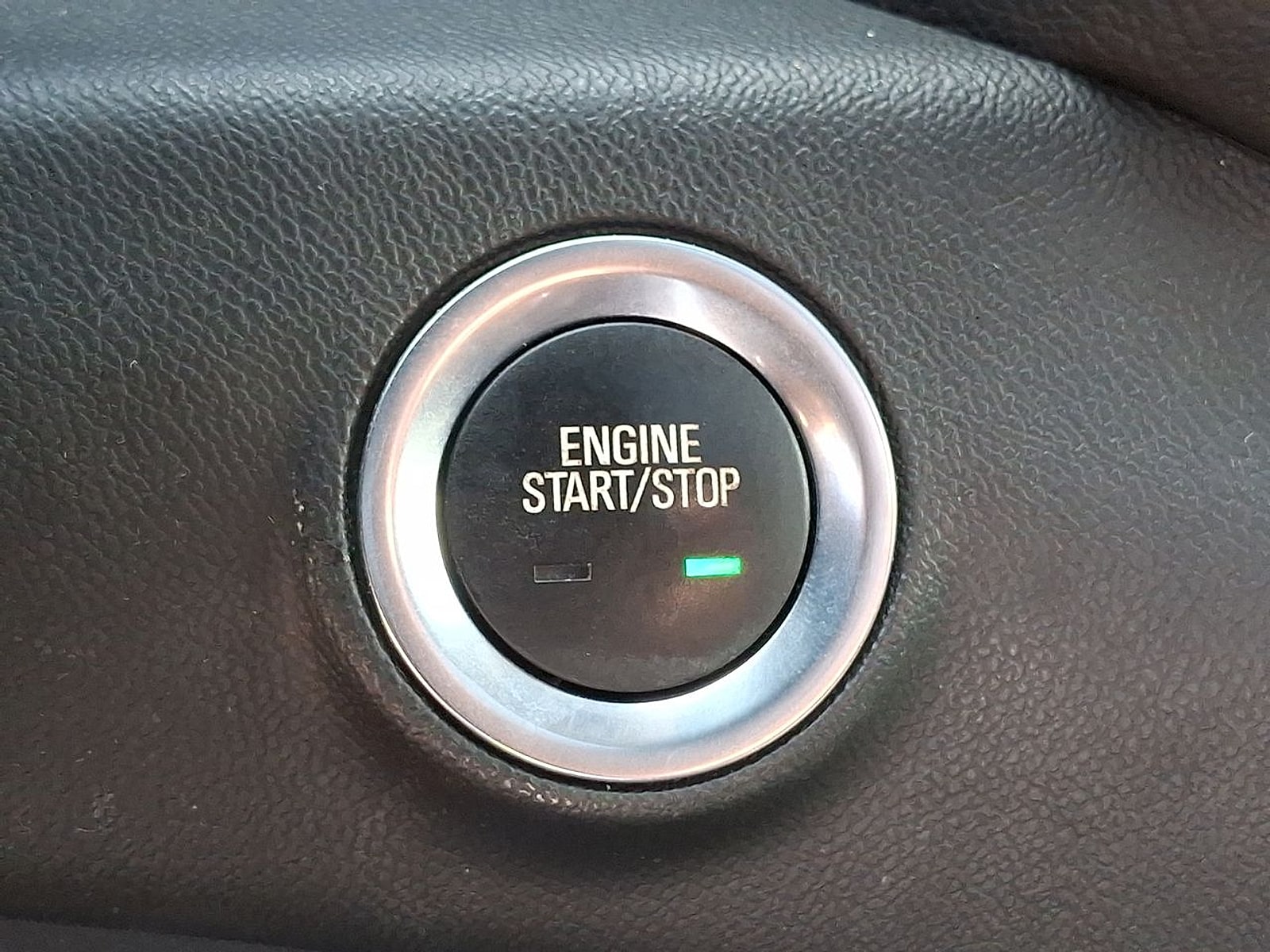 2024 GMC Terrain AT4 - Photo 16