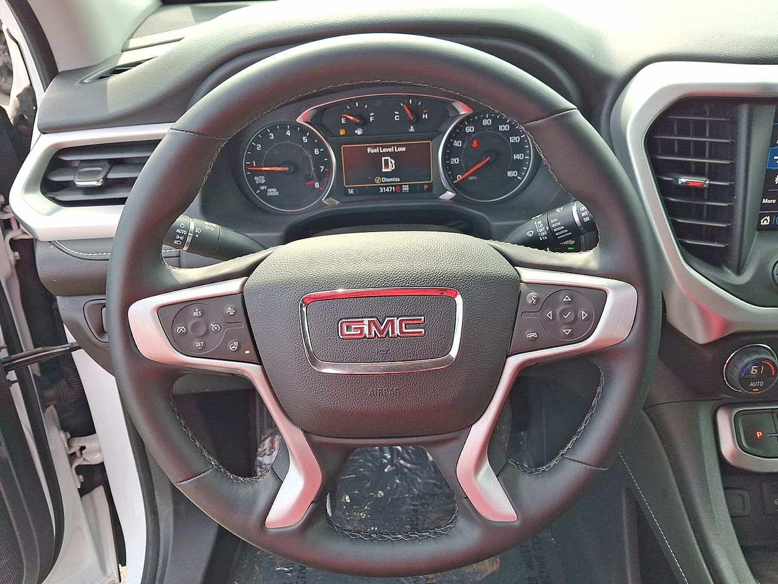 2023 GMC Acadia SLT - Photo 10