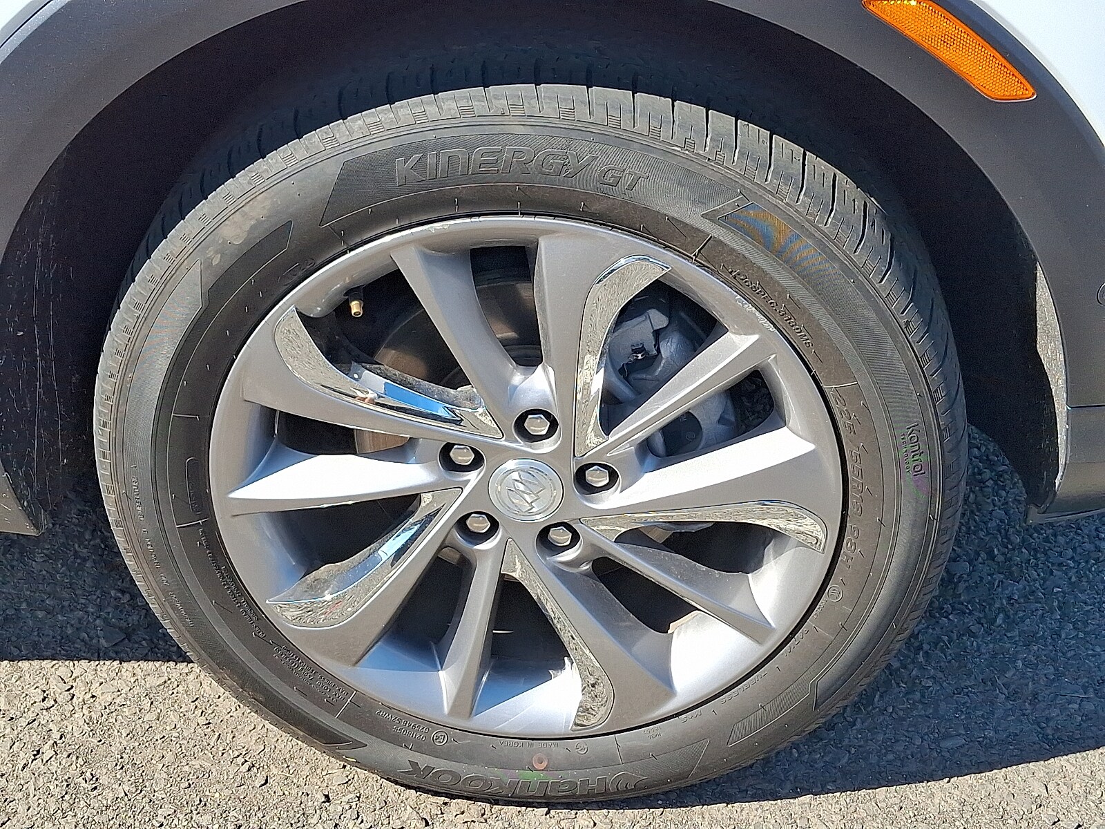 2022 Buick Encore GX Essence photo 3