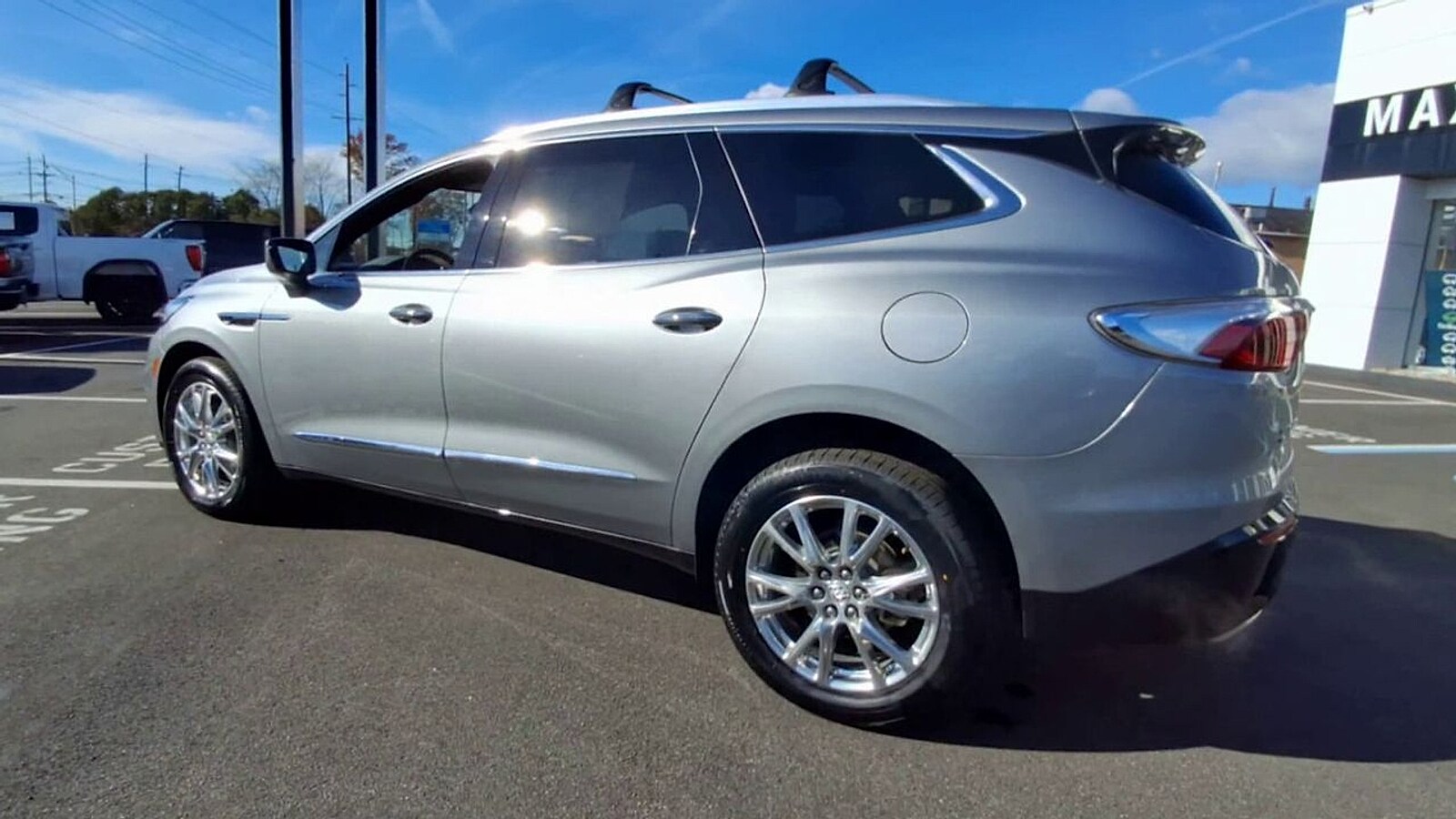 2023 Buick Enclave Essence photo 4