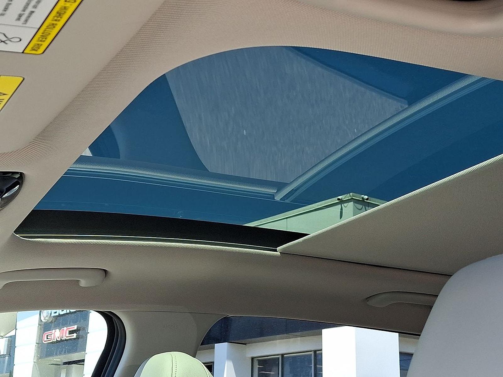 2025 Hyundai Tucson Limited - Photo 19
