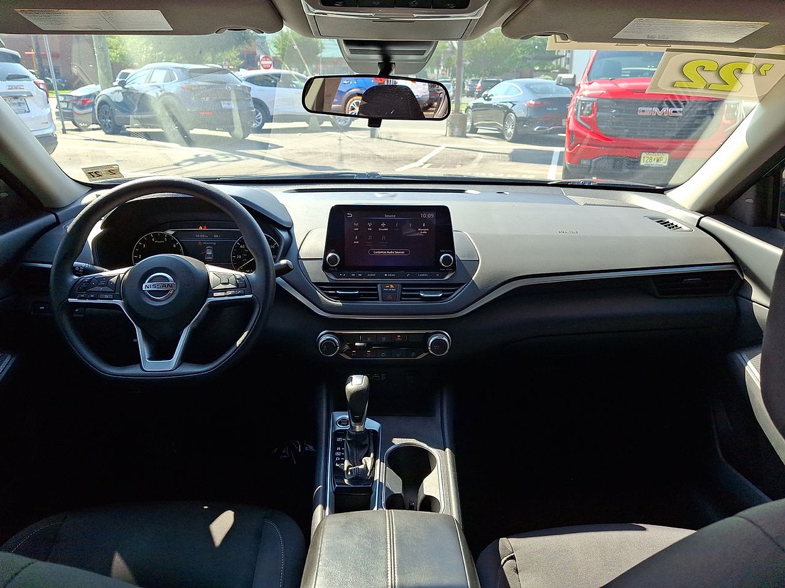2022 Nissan Altima SV - Photo 19