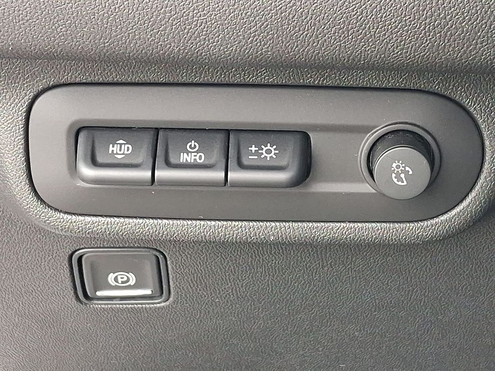 2023 GMC Terrain Denali - Photo 18