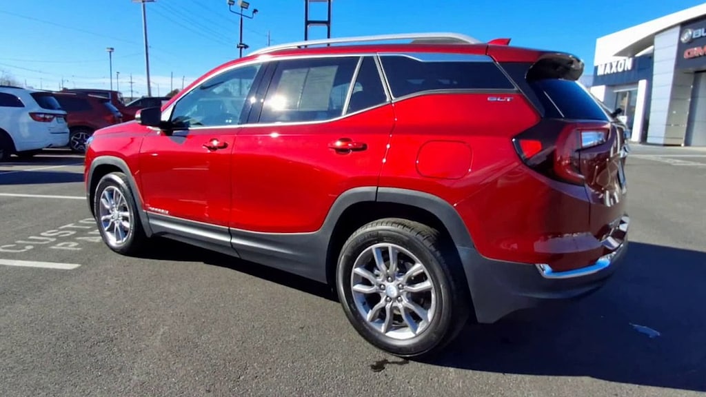 Used 2023 GMC Terrain SLT SUV