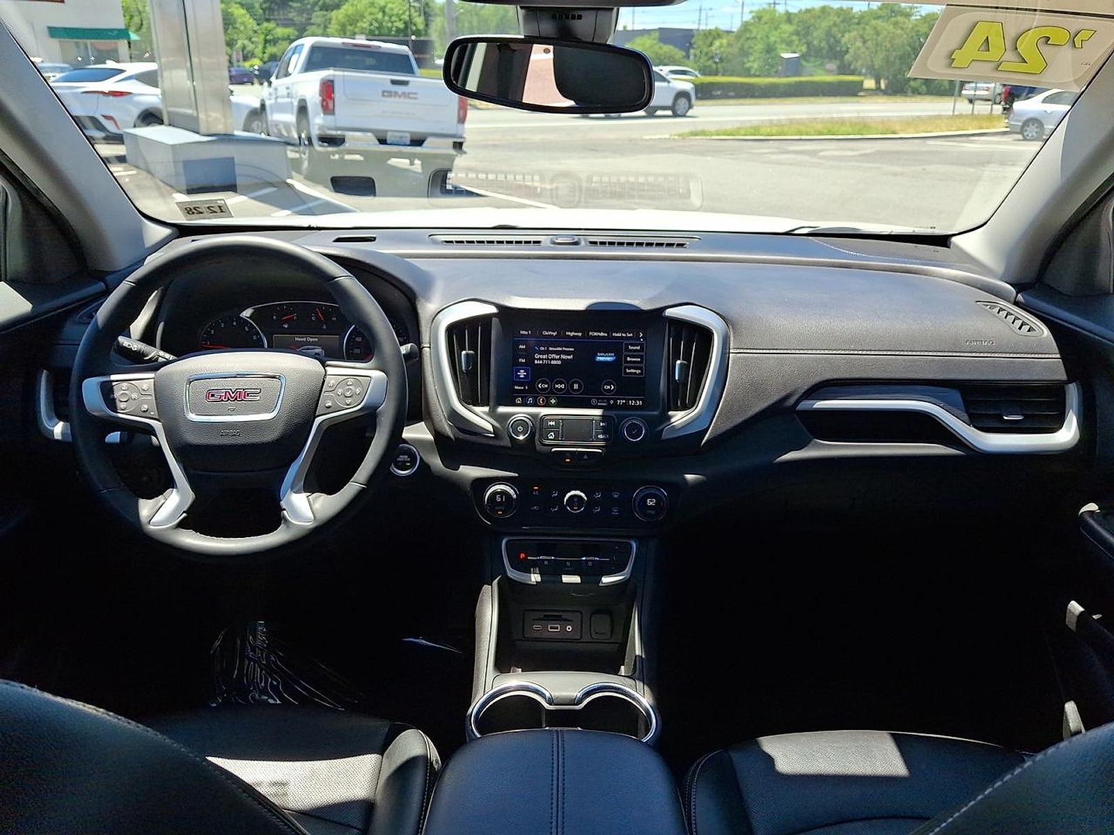2024 GMC Terrain SLT - Photo 19