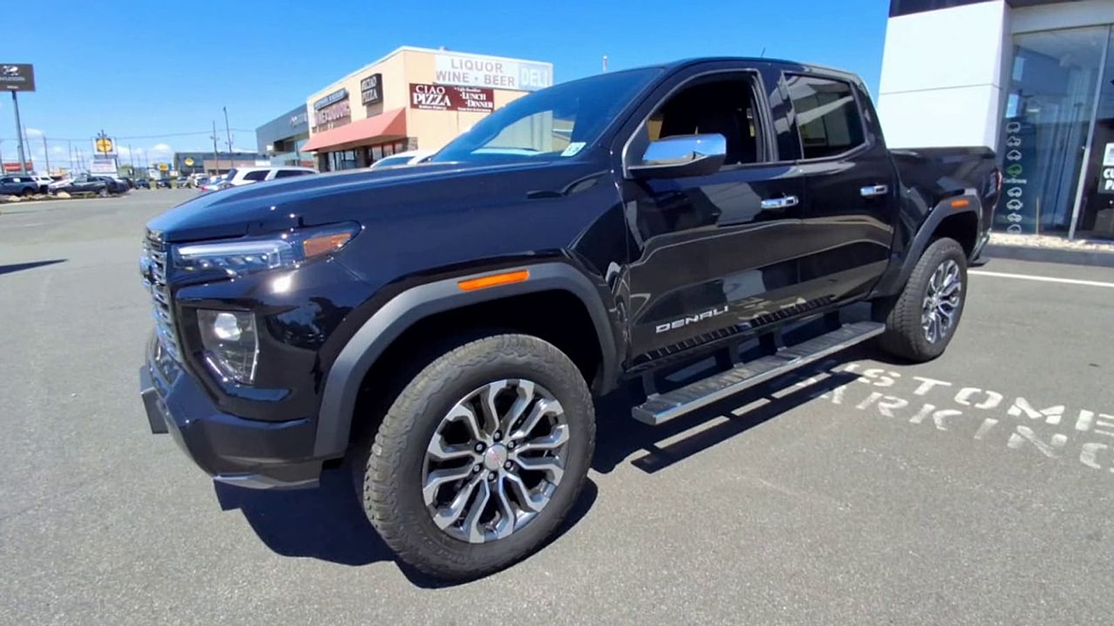 2023 GMC Canyon Denali - Photo 6
