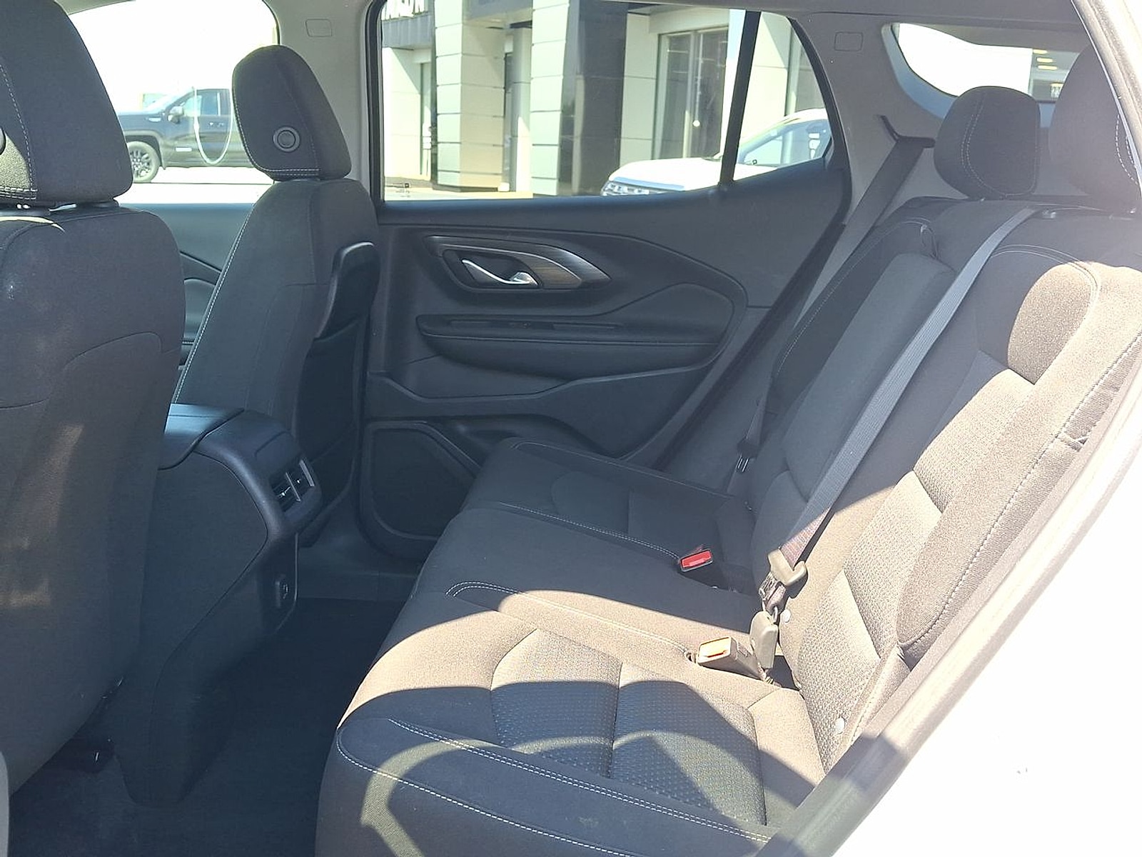 2022 GMC Terrain SLE - Photo 24