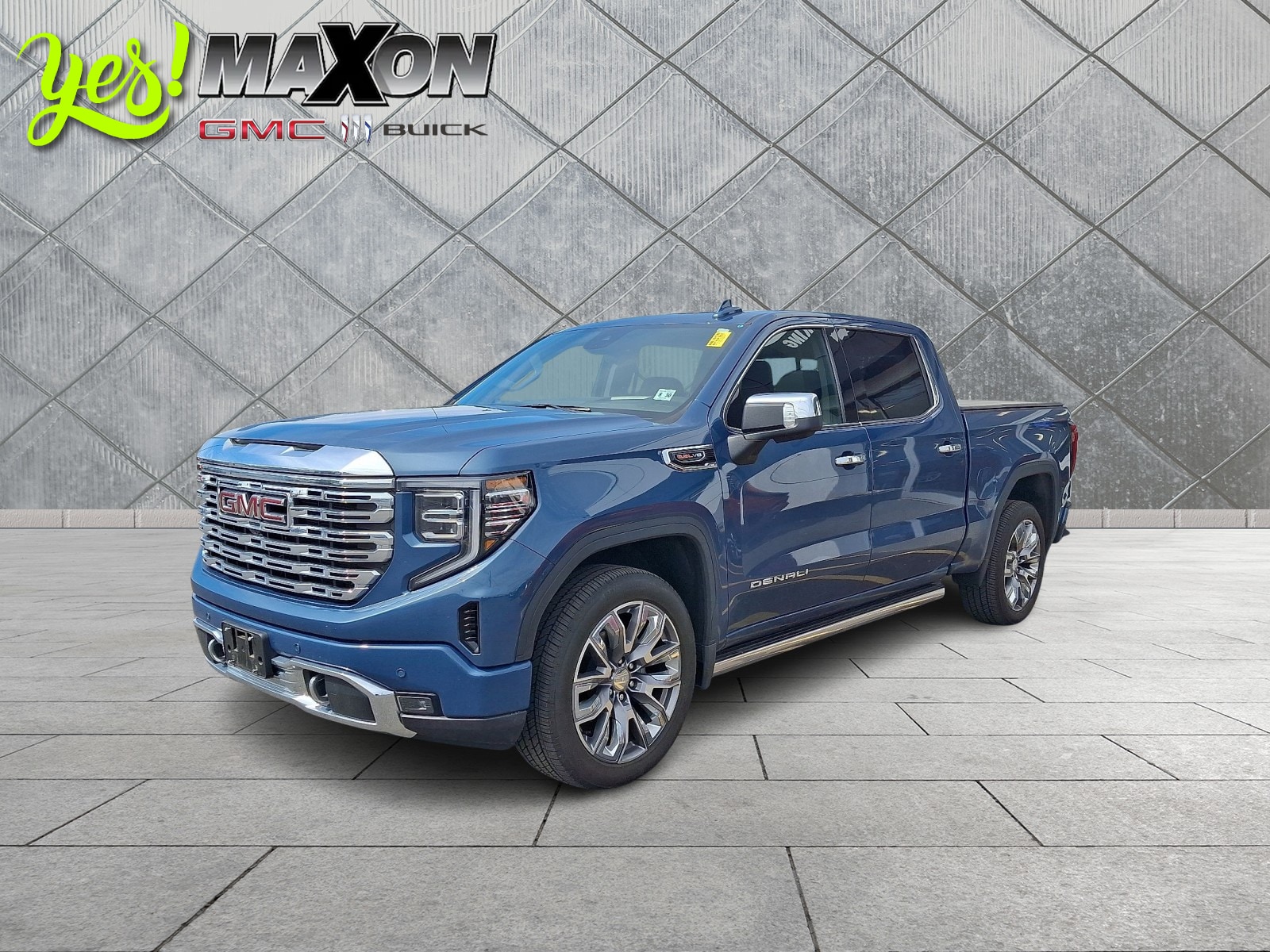 2025 GMC Sierra 4WD Crew Cab Short Box Denali's photo