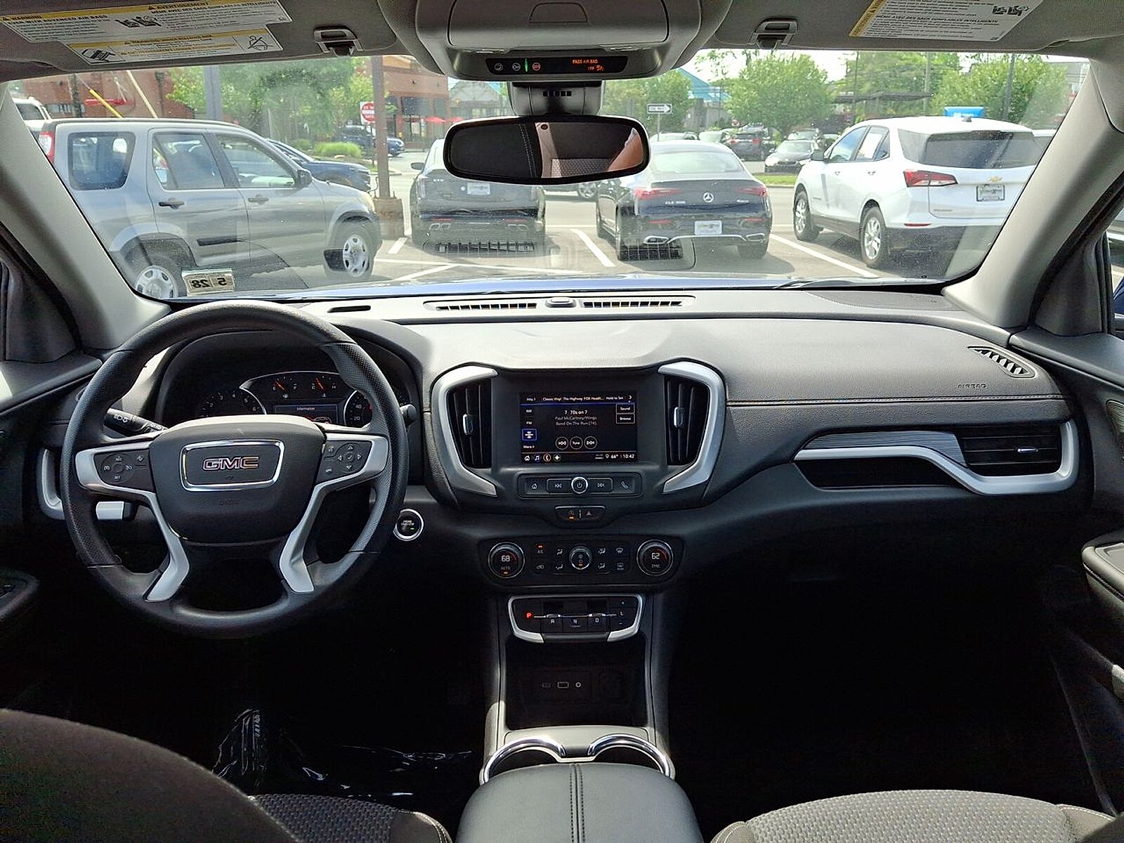 2023 GMC Terrain SLE - Photo 19