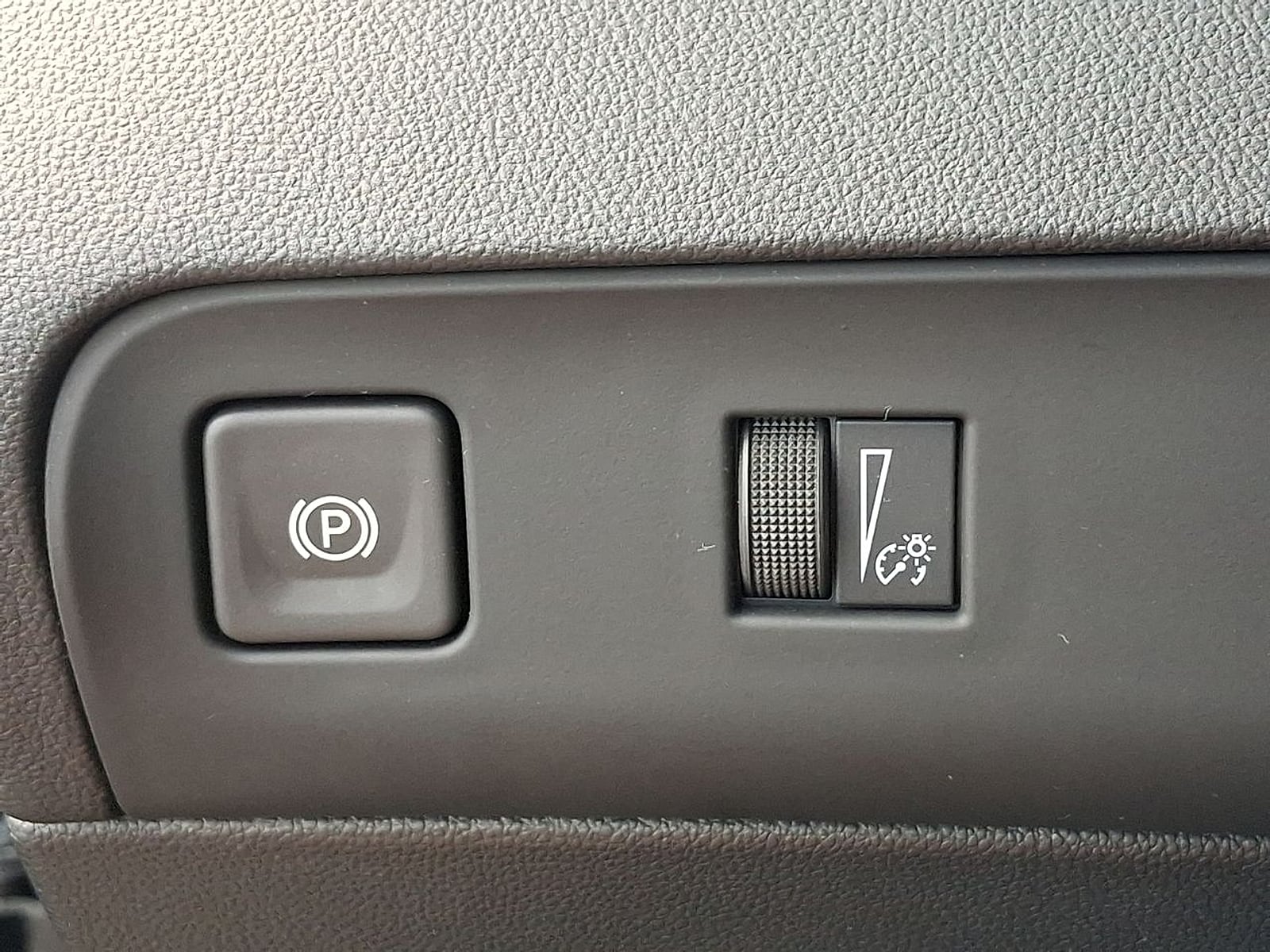 2024 Buick Enclave Essence - Photo 17