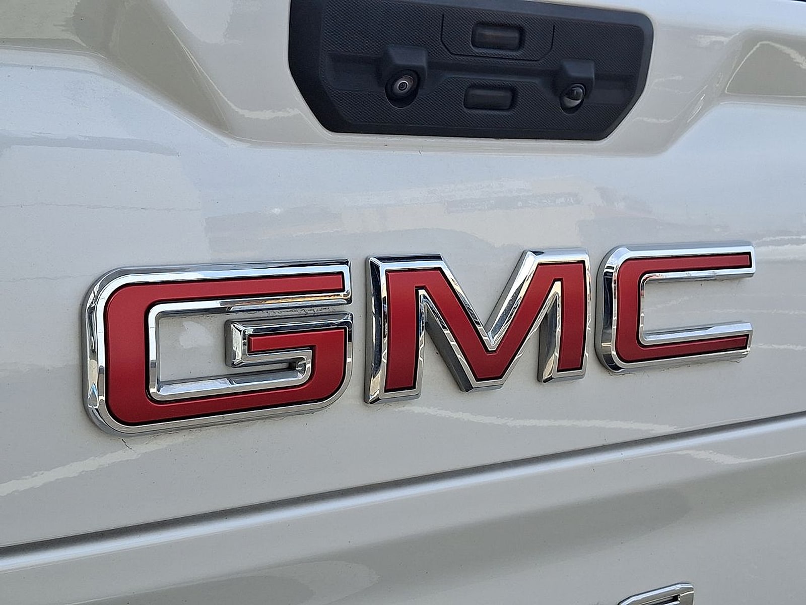 2023 GMC Sierra 1500 SLT - Photo 31