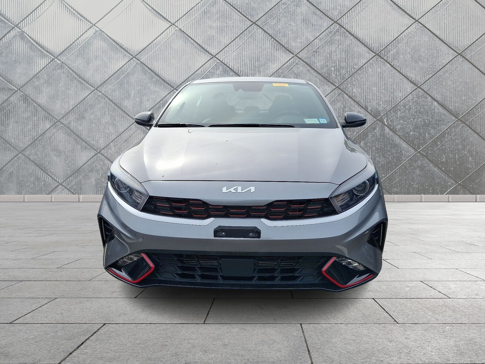 2023 Kia Forte GT-Line photo 2