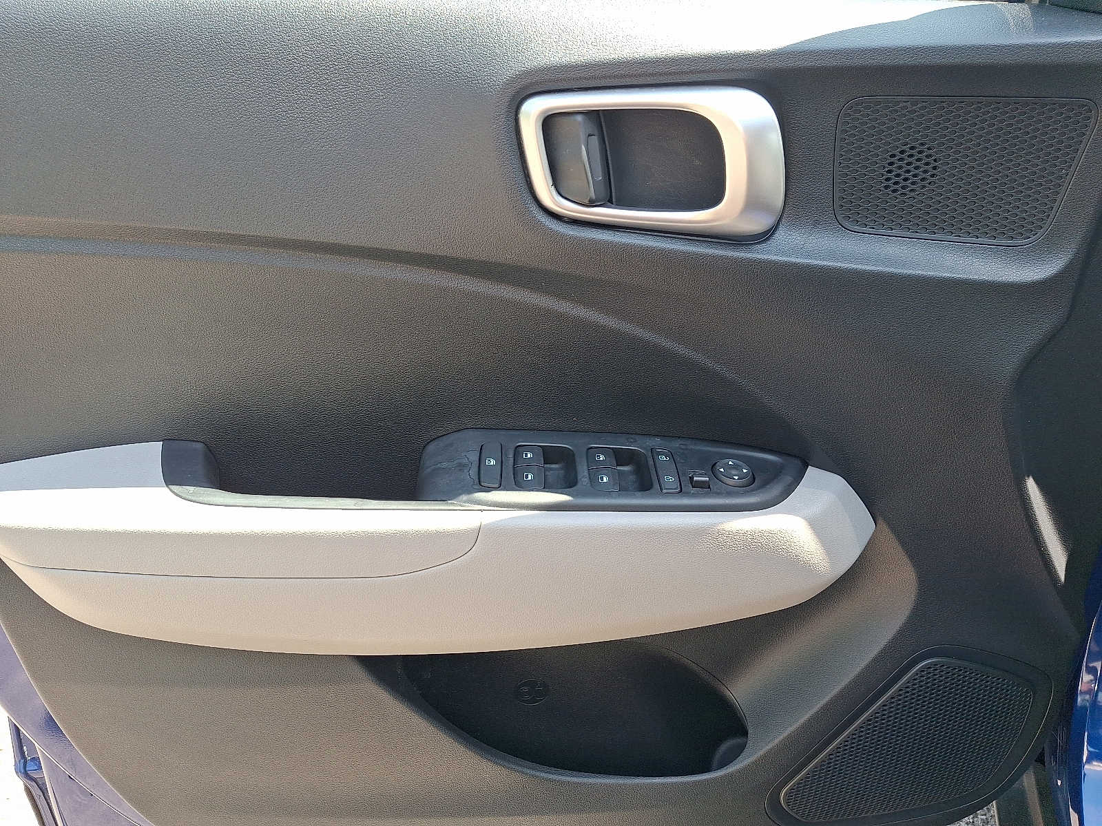 2023 Hyundai Venue SEL - Photo 13