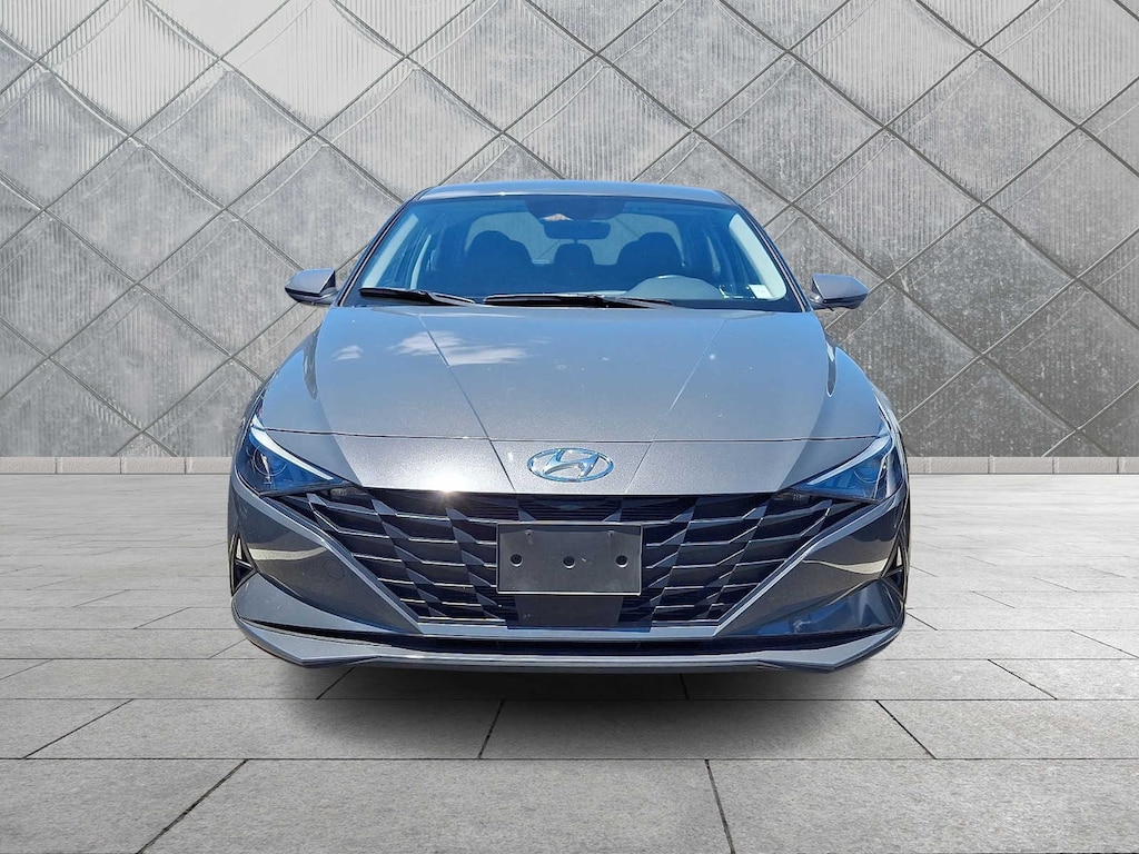 Used 2023 Hyundai Elantra SEL Sedan