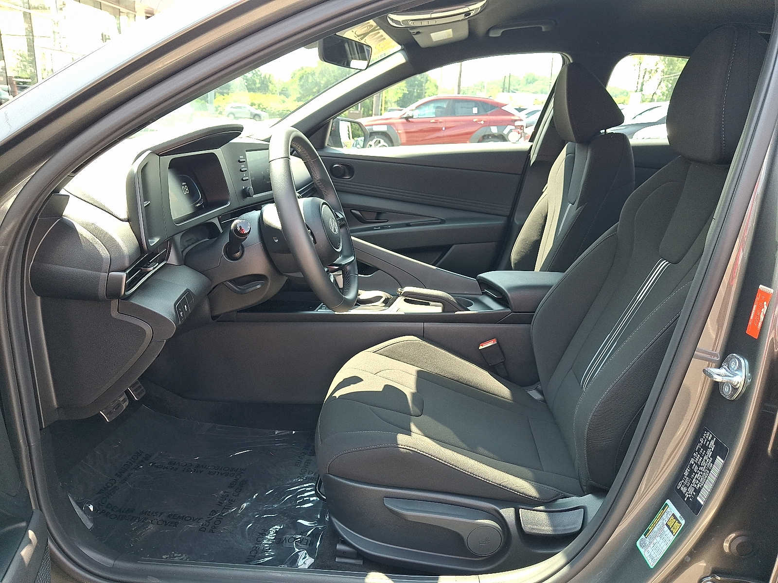 2026 Hyundai Elantra SEL Sport - Photo 14