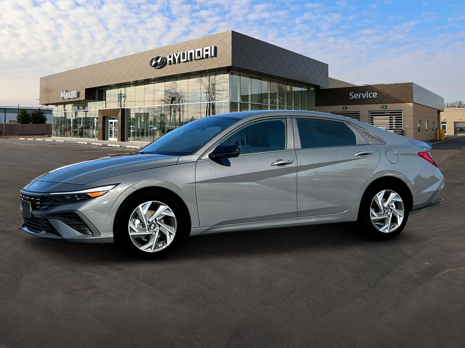 2025 Hyundai Elantra SEL Sport photo 2