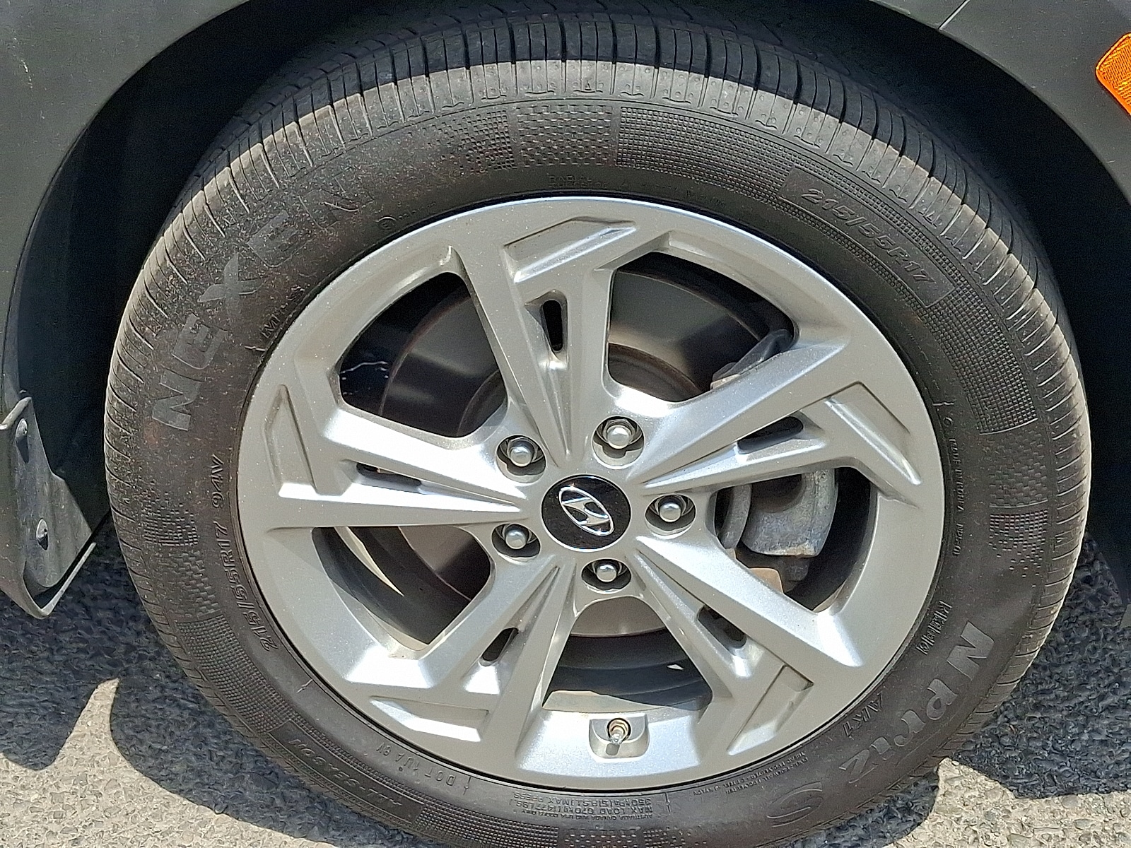 2023 Hyundai Kona SEL - Photo 9