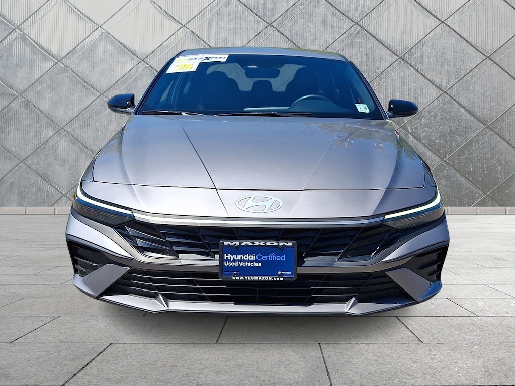 Used 2025 Hyundai Elantra SEL Sport Sedan