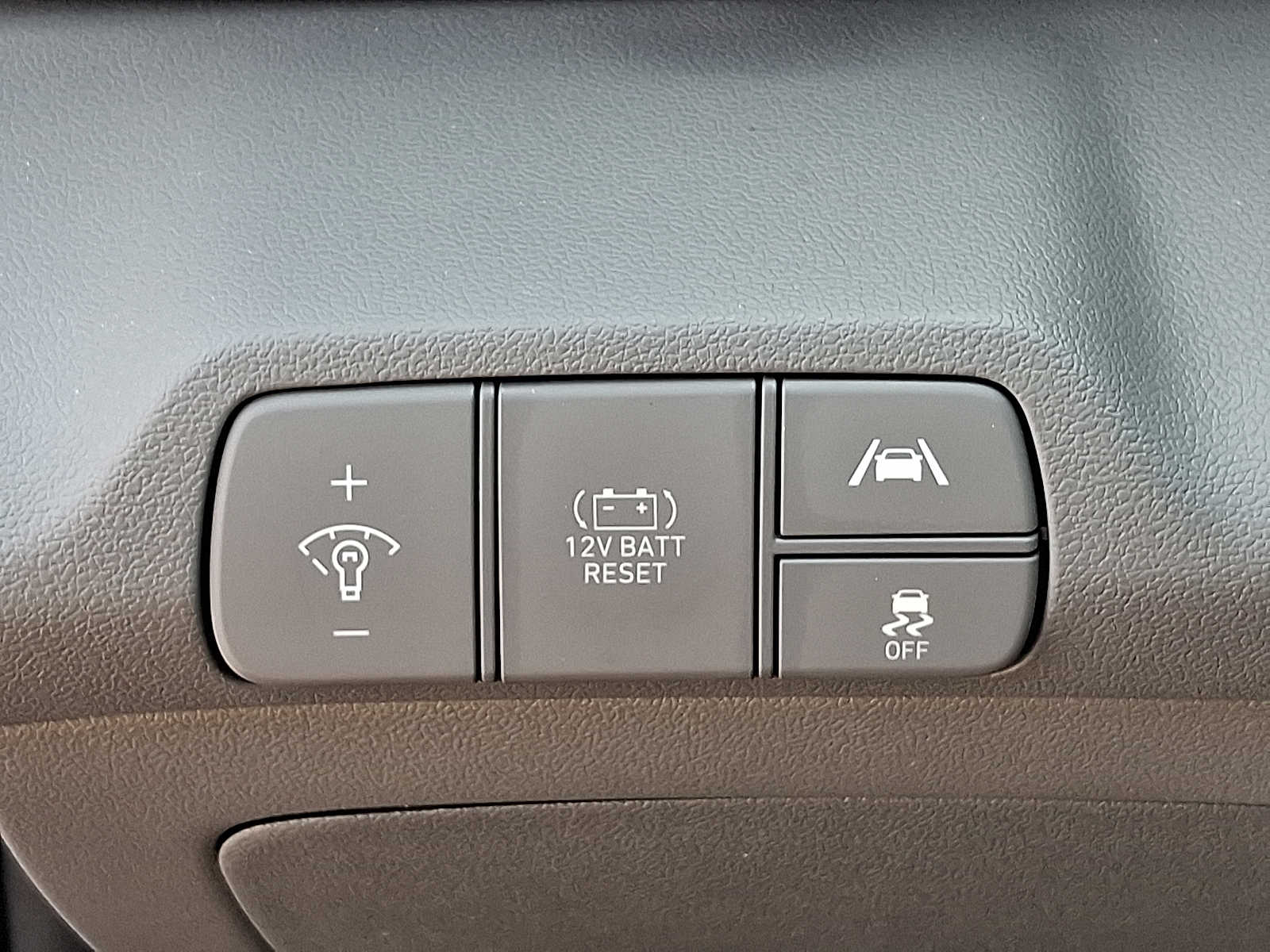 2023 Hyundai Elantra Blue - Photo 26