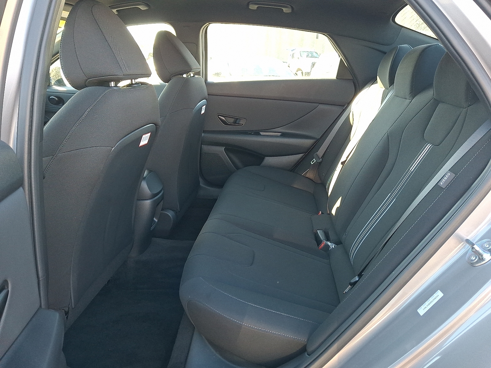 2025 Hyundai Elantra SEL - Photo 11