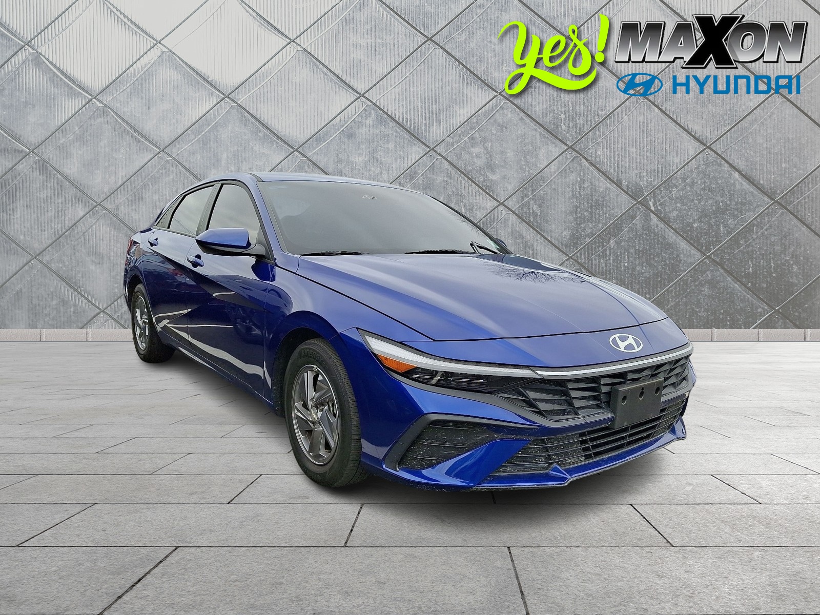 2024 Hyundai Elantra SE's photo