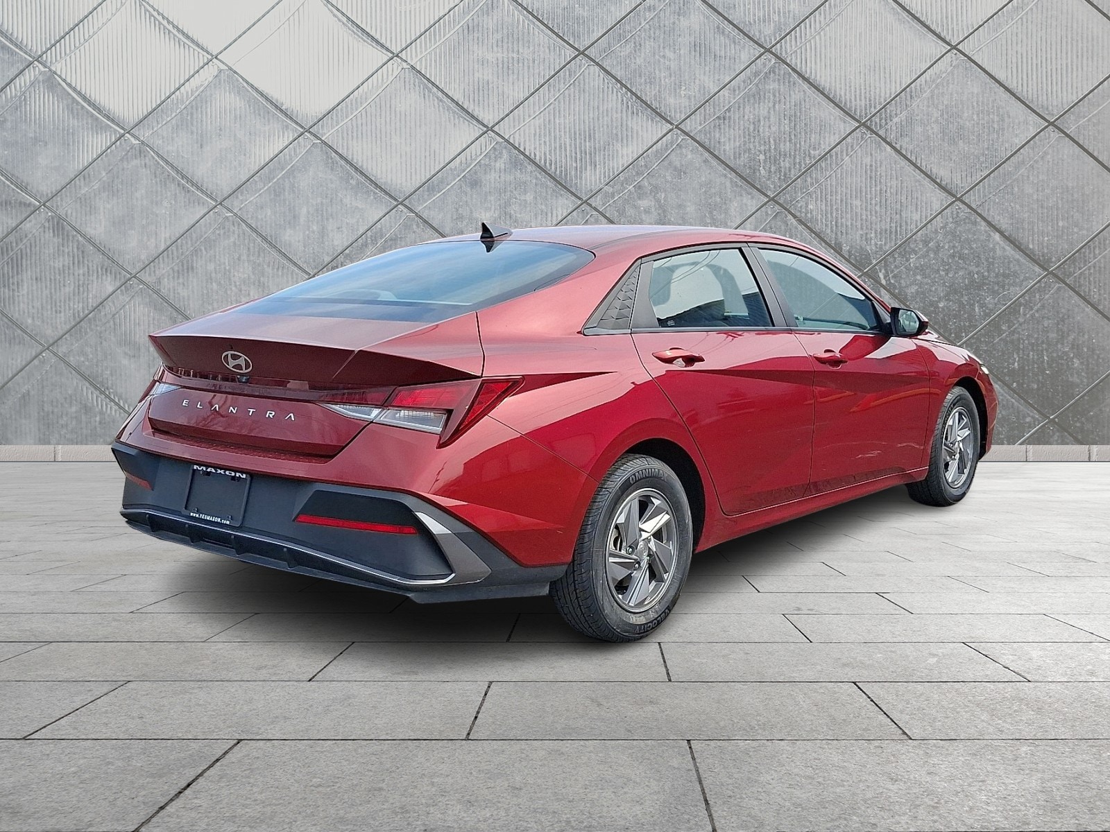 2024 Hyundai Elantra SE - Photo 7