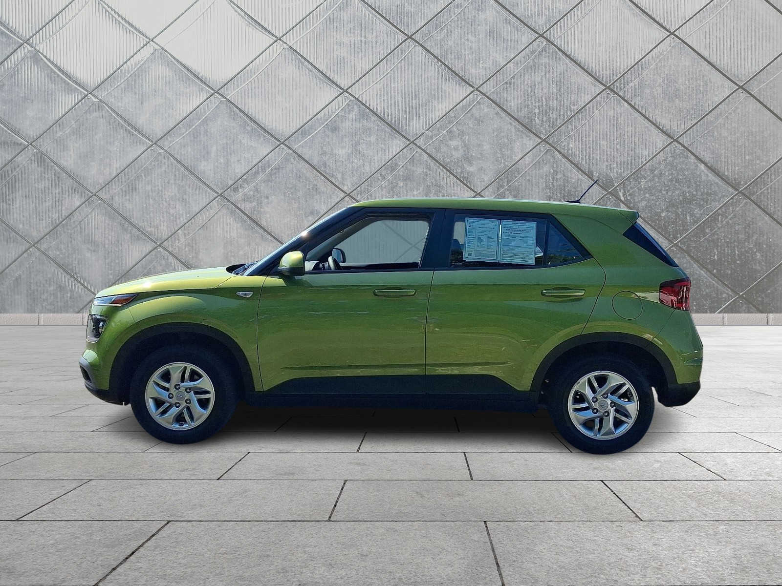 2024 Hyundai Venue SE - Photo 4
