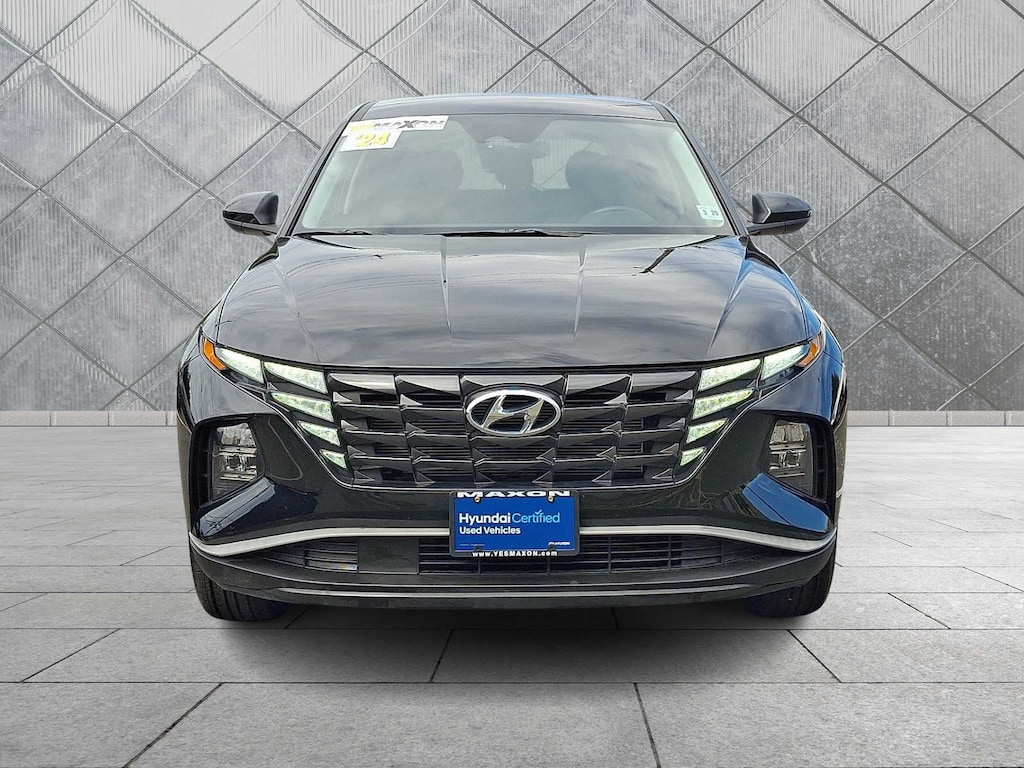 Used 2024 Hyundai Tucson SE SUV