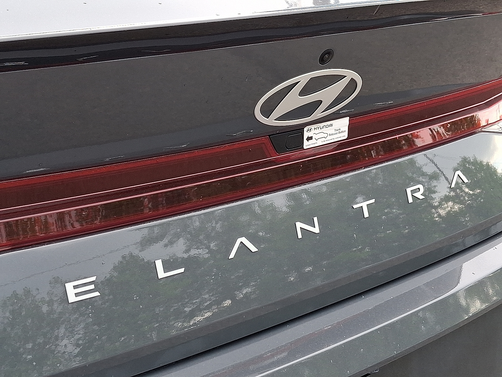 2025 Hyundai Elantra SEL - Photo 31
