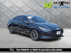 2023 Hyundai Elantra SEL Sedan
