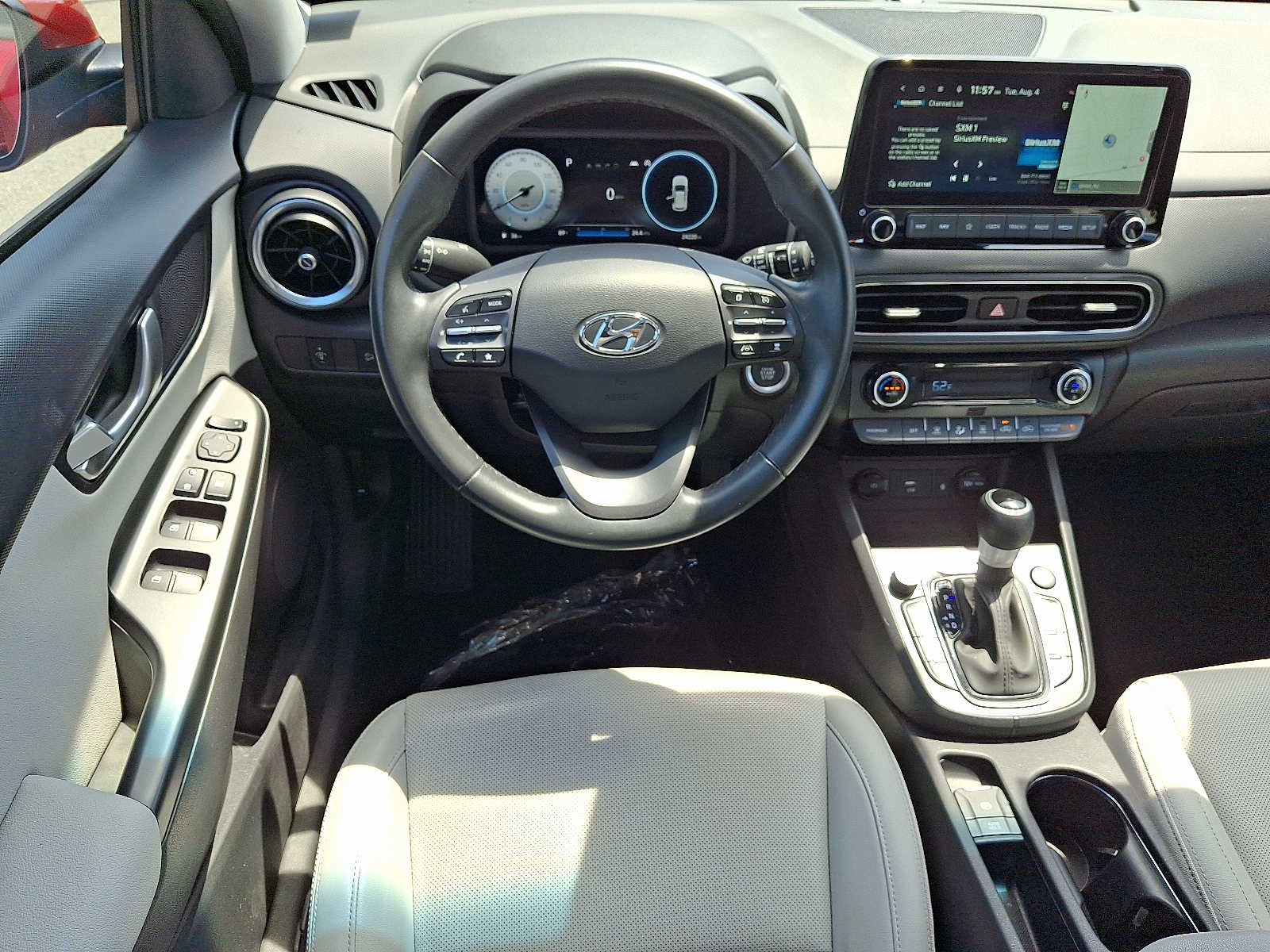 2023 Hyundai Kona Limited - Photo 12
