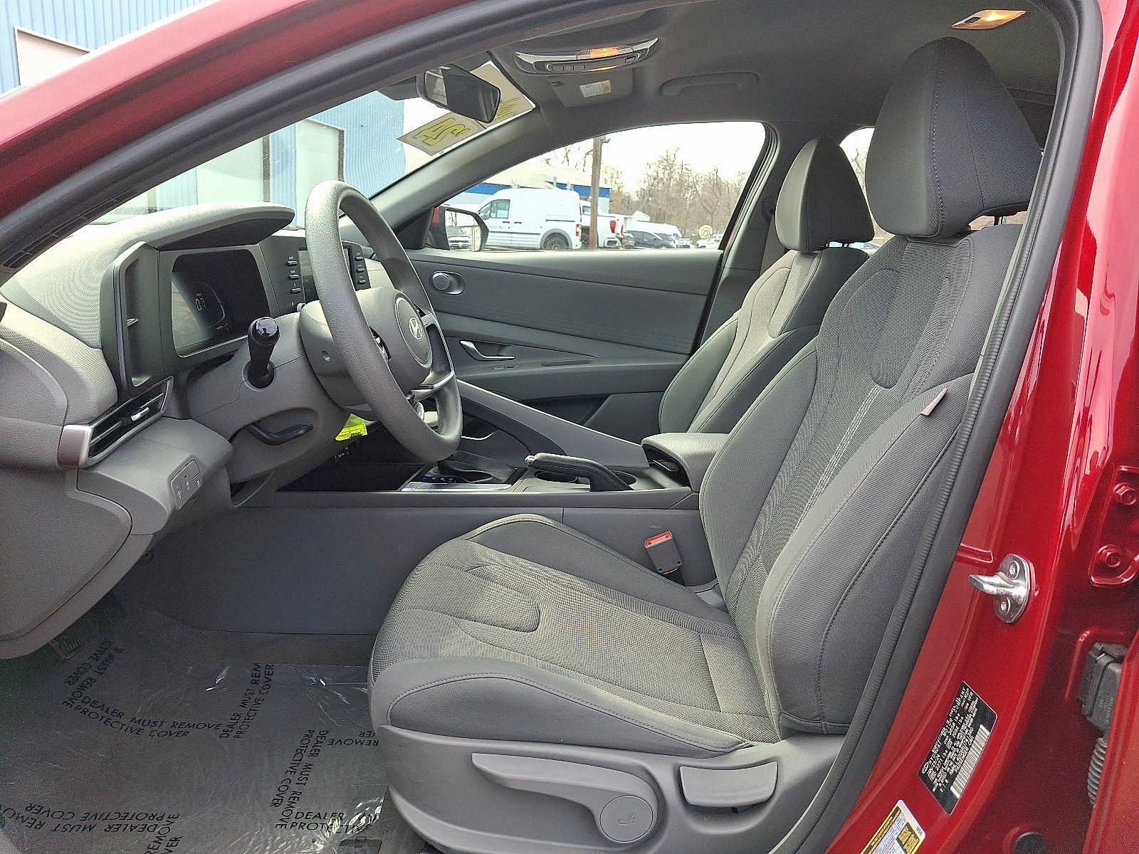 2024 Hyundai Elantra SE - Photo 14