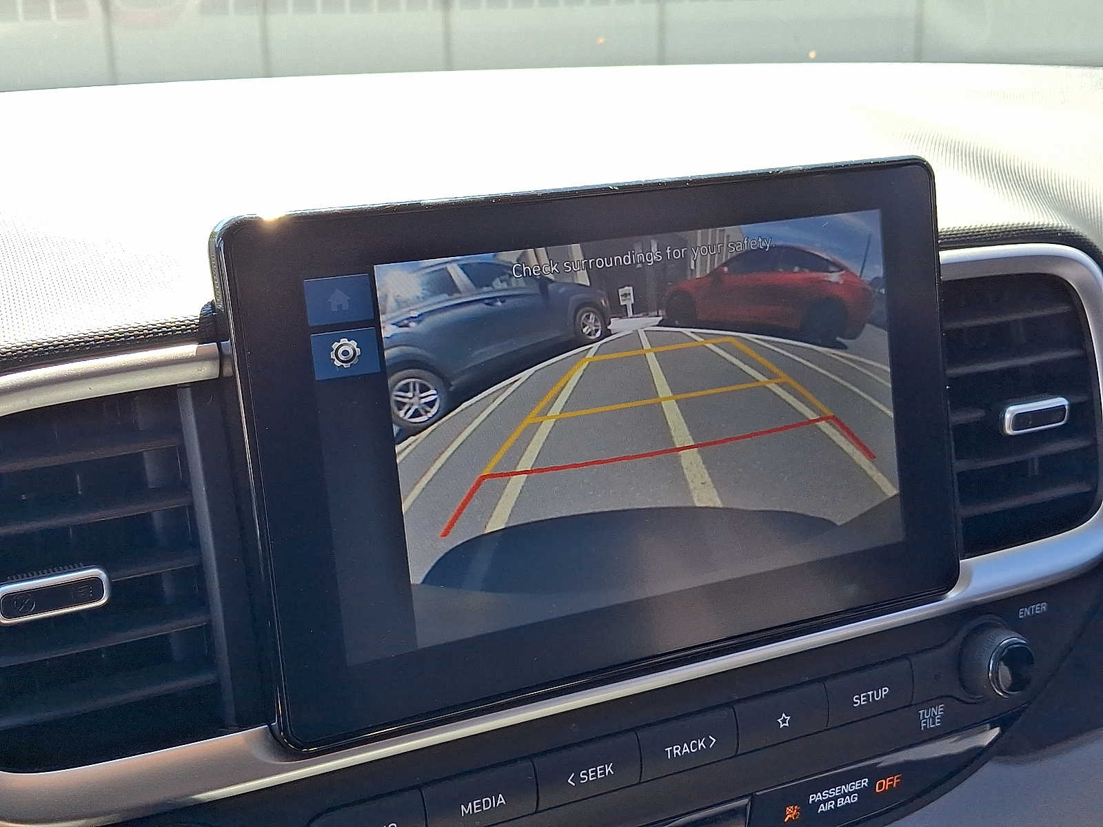 2024 Hyundai Venue SEL - Photo 19
