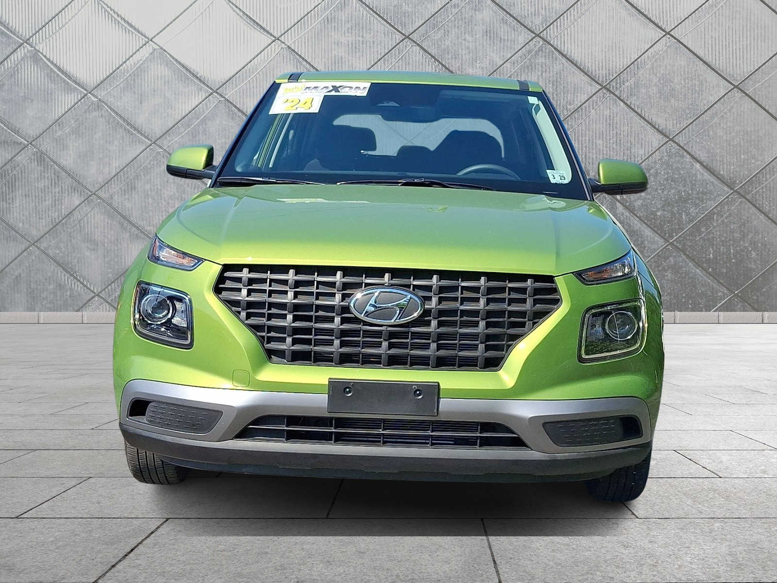 2024 Hyundai Venue SE - Photo 2