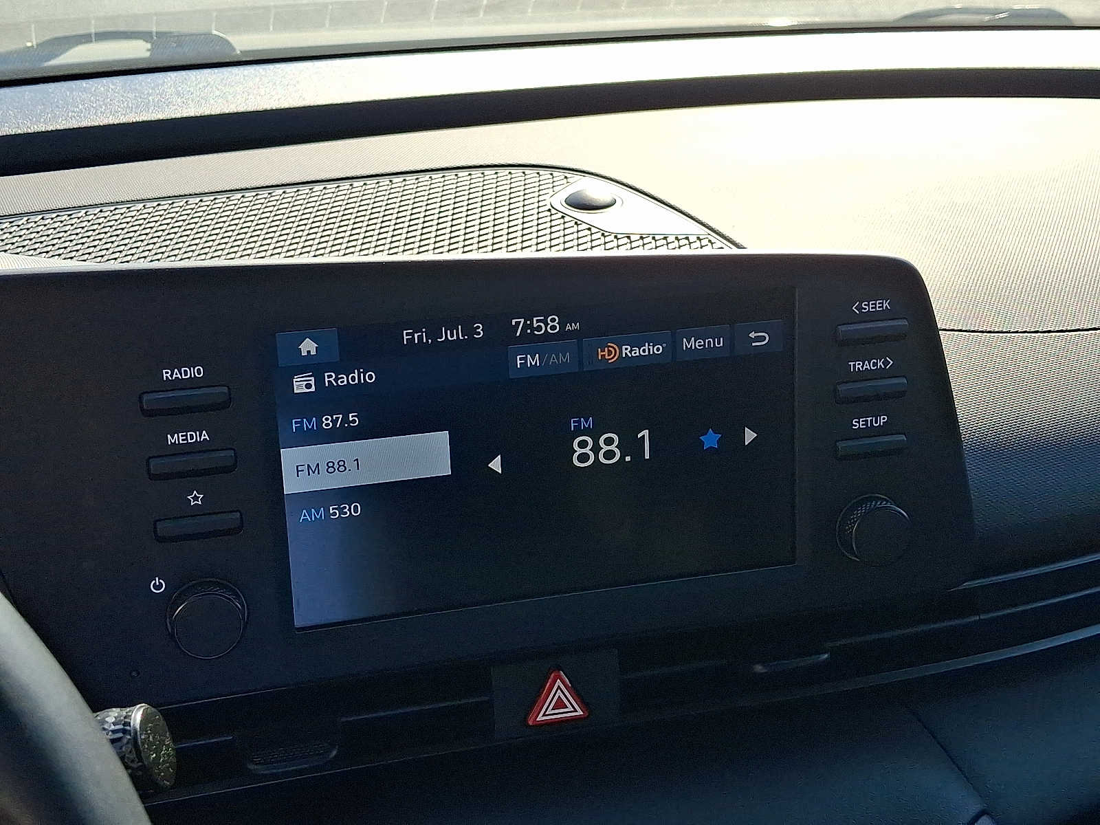 2025 Hyundai Elantra SEL - Photo 17