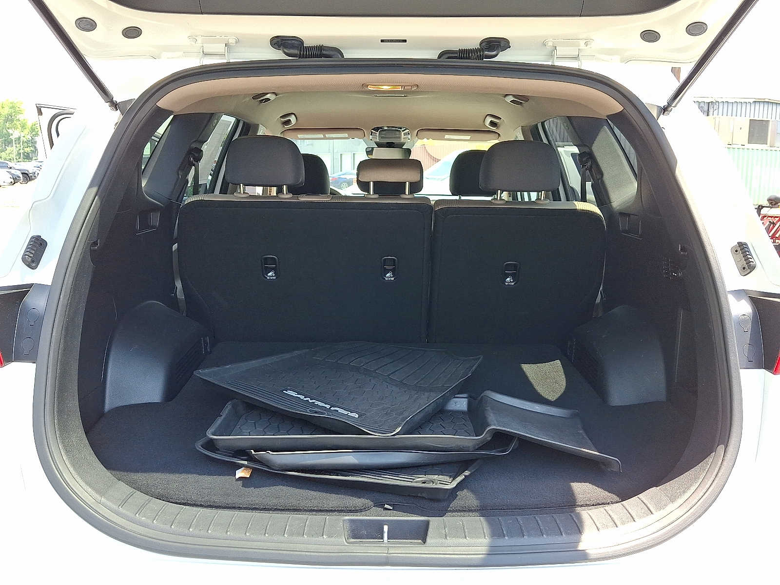 2023 Hyundai Santa Fe SE - Photo 28