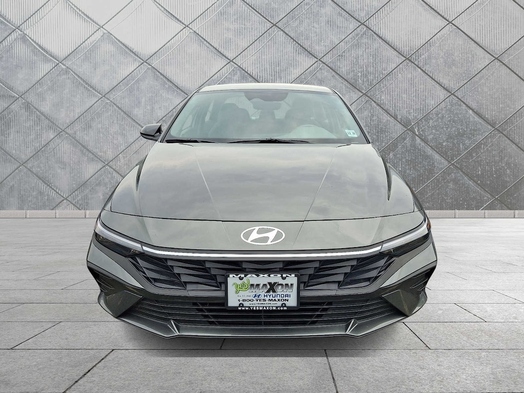 Used 2026 Hyundai Elantra SEL Sport Sedan