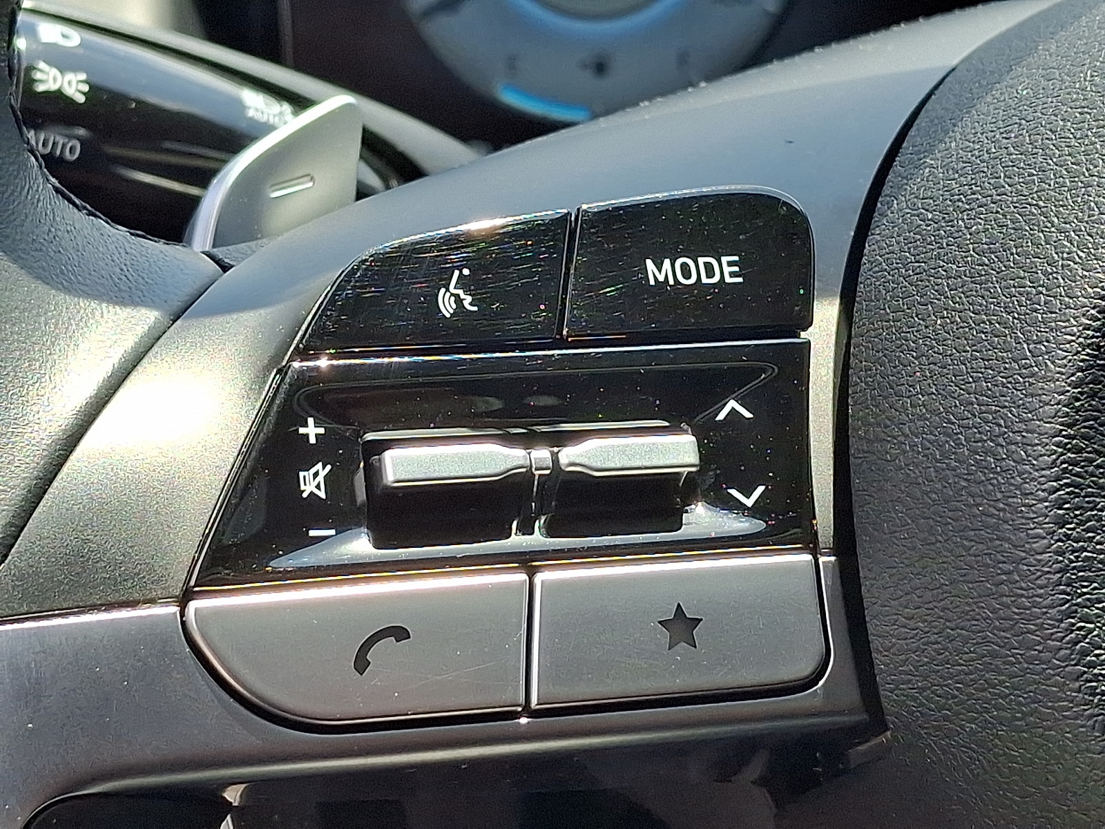 2023 Hyundai Santa Cruz Limited - Photo 23