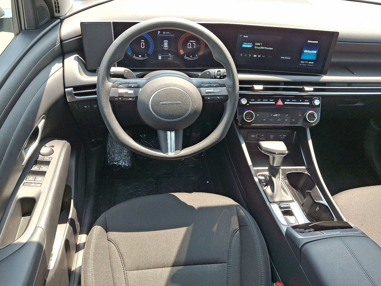 2026 Hyundai Tucson SEL - Photo 12