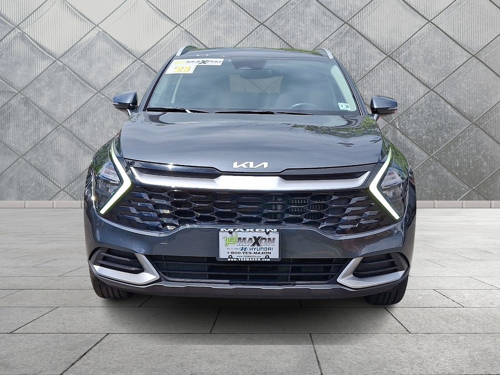 Used 2023 Kia Sportage Hybrid EX SUV