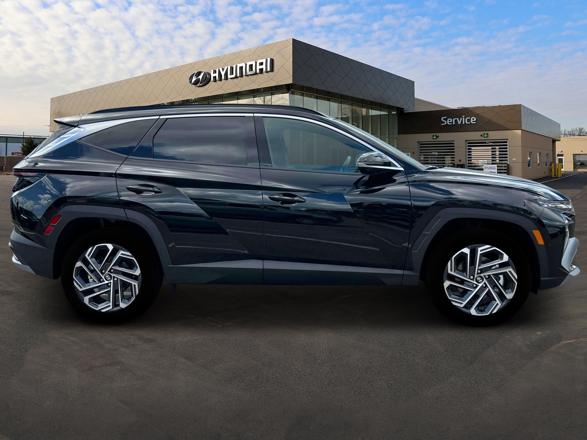 2025 Hyundai Tucson Limited - Photo 9