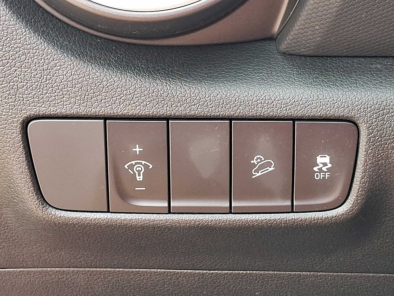 2023 Hyundai Kona SE - Photo 26