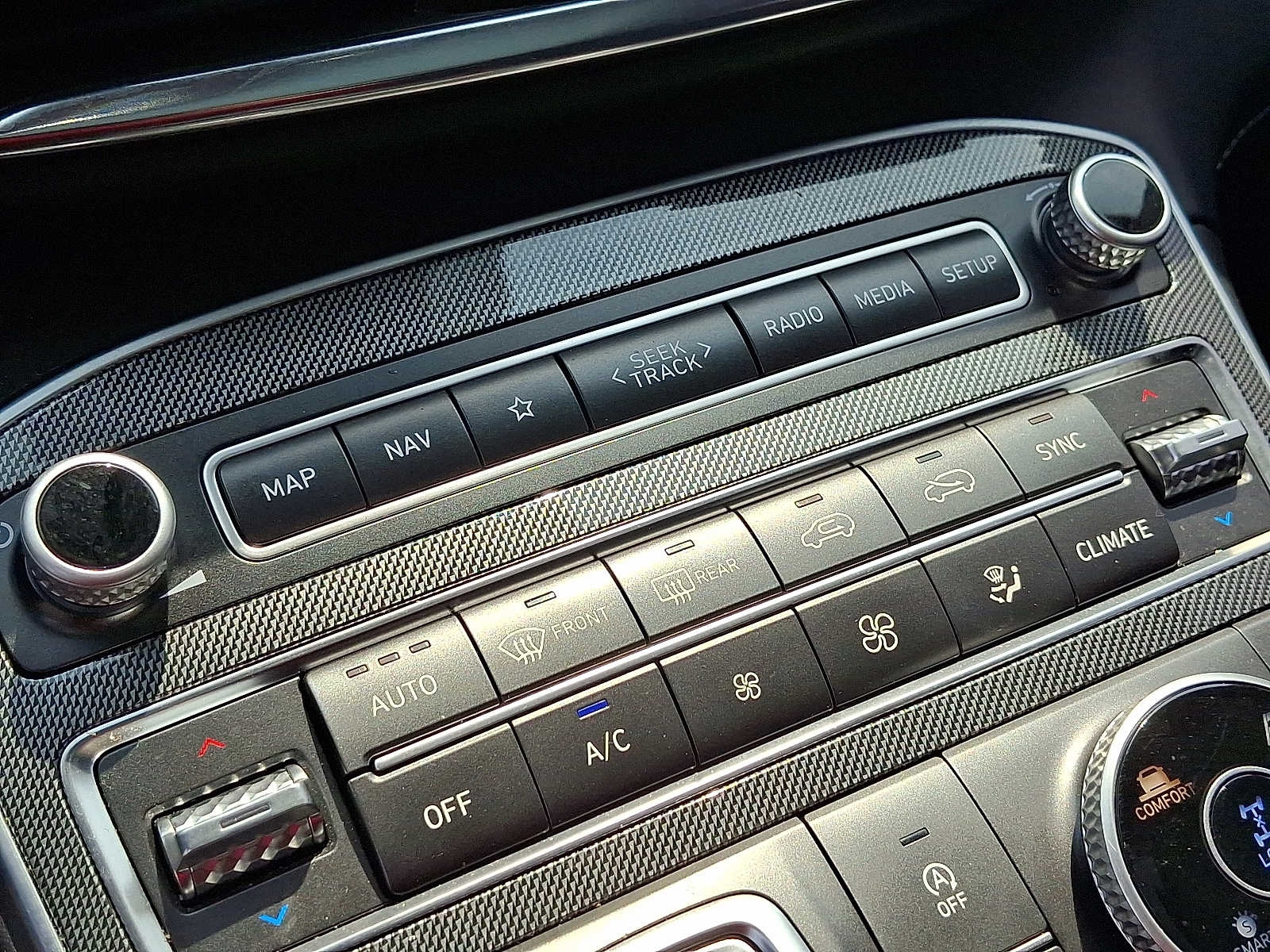 2023 Hyundai Santa Fe SEL - Photo 16