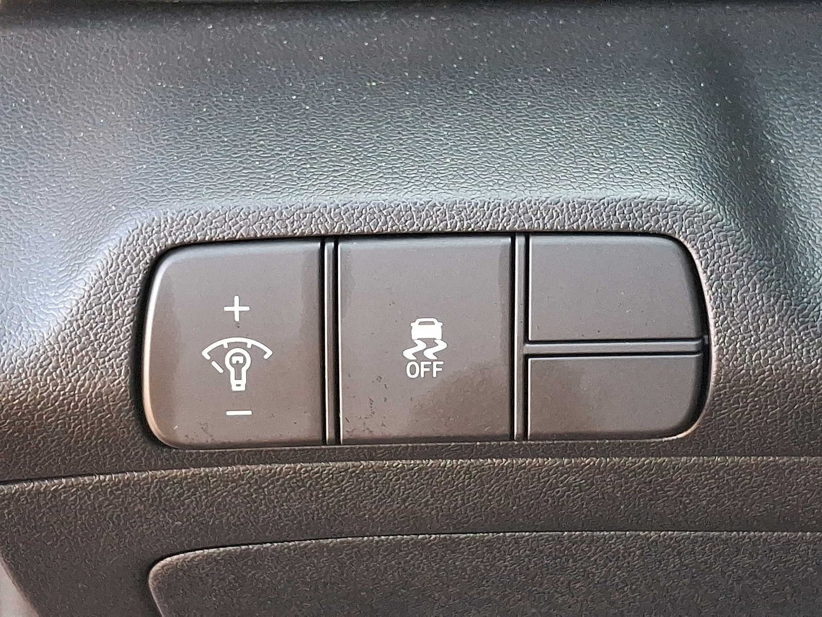 2024 Hyundai Elantra SEL - Photo 28
