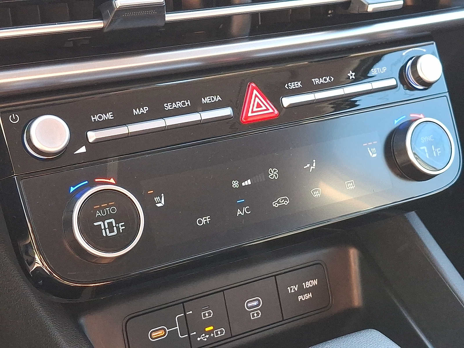 2026 Hyundai Tucson SEL - Photo 16