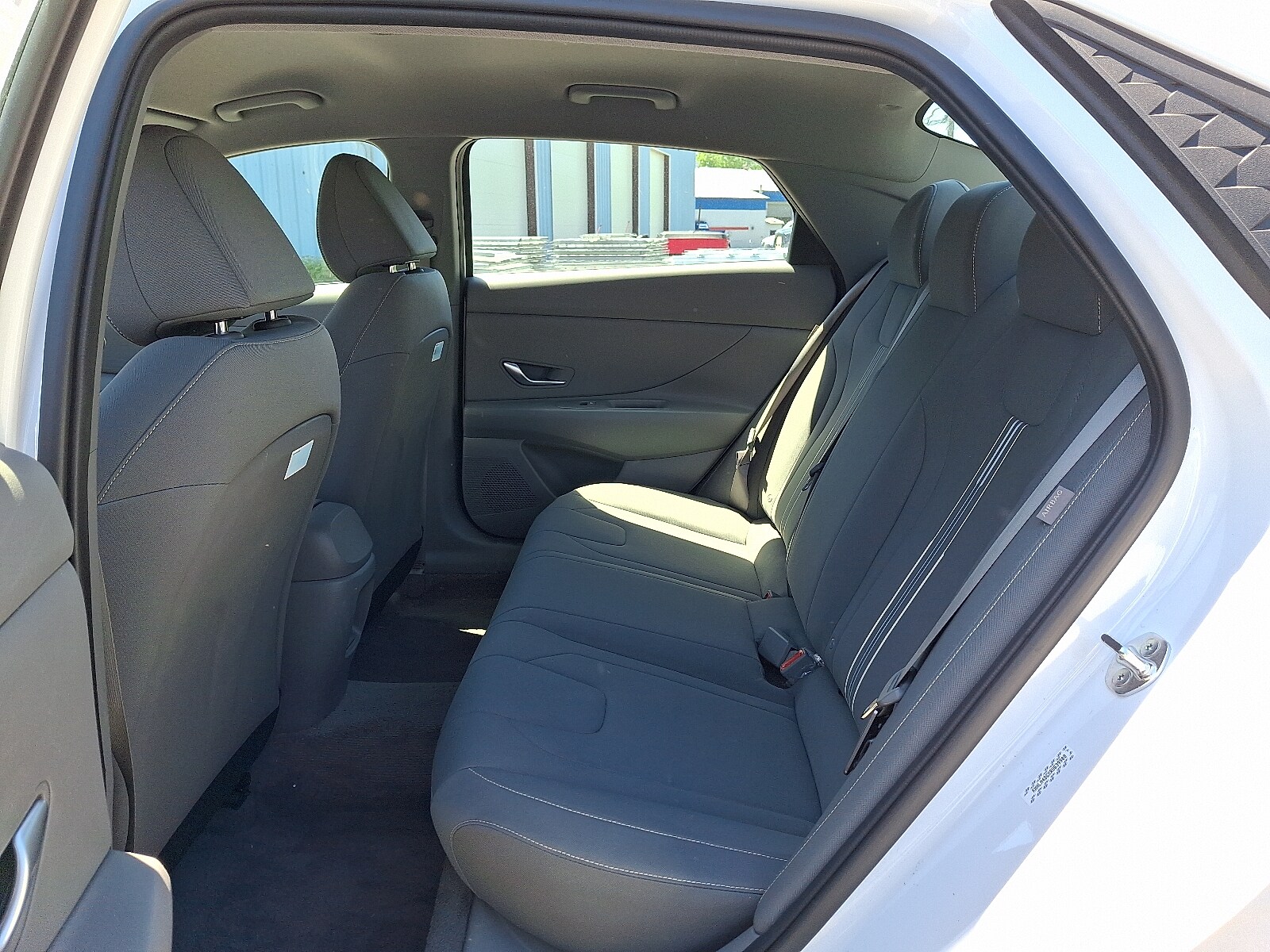 2024 Hyundai Elantra SEL - Photo 11