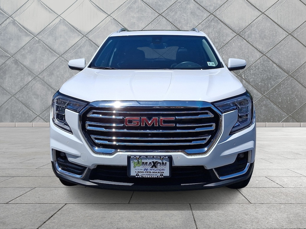 Used 2023 GMC Terrain SLT SUV