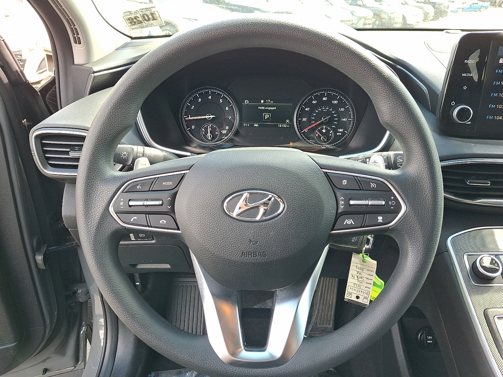 2023 Hyundai Santa Fe SE - Photo 19
