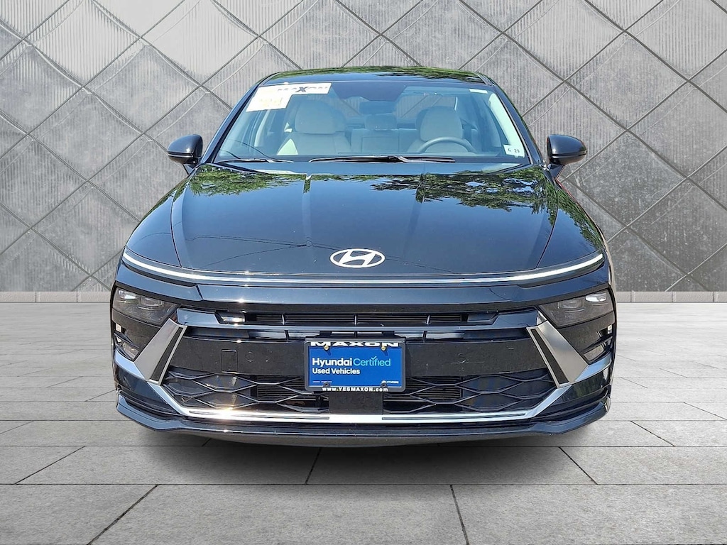 Used 2024 Hyundai Sonata SEL Sedan