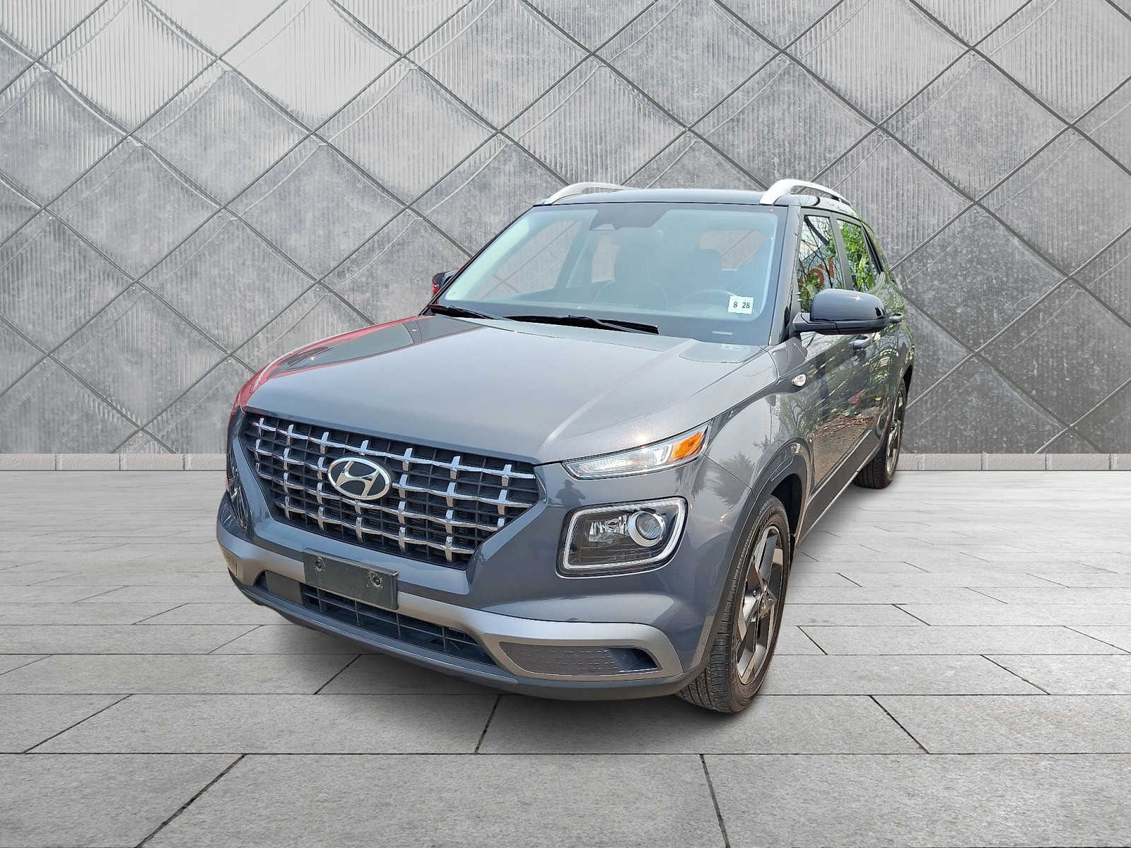 2023 Hyundai Venue Limited - Photo 3